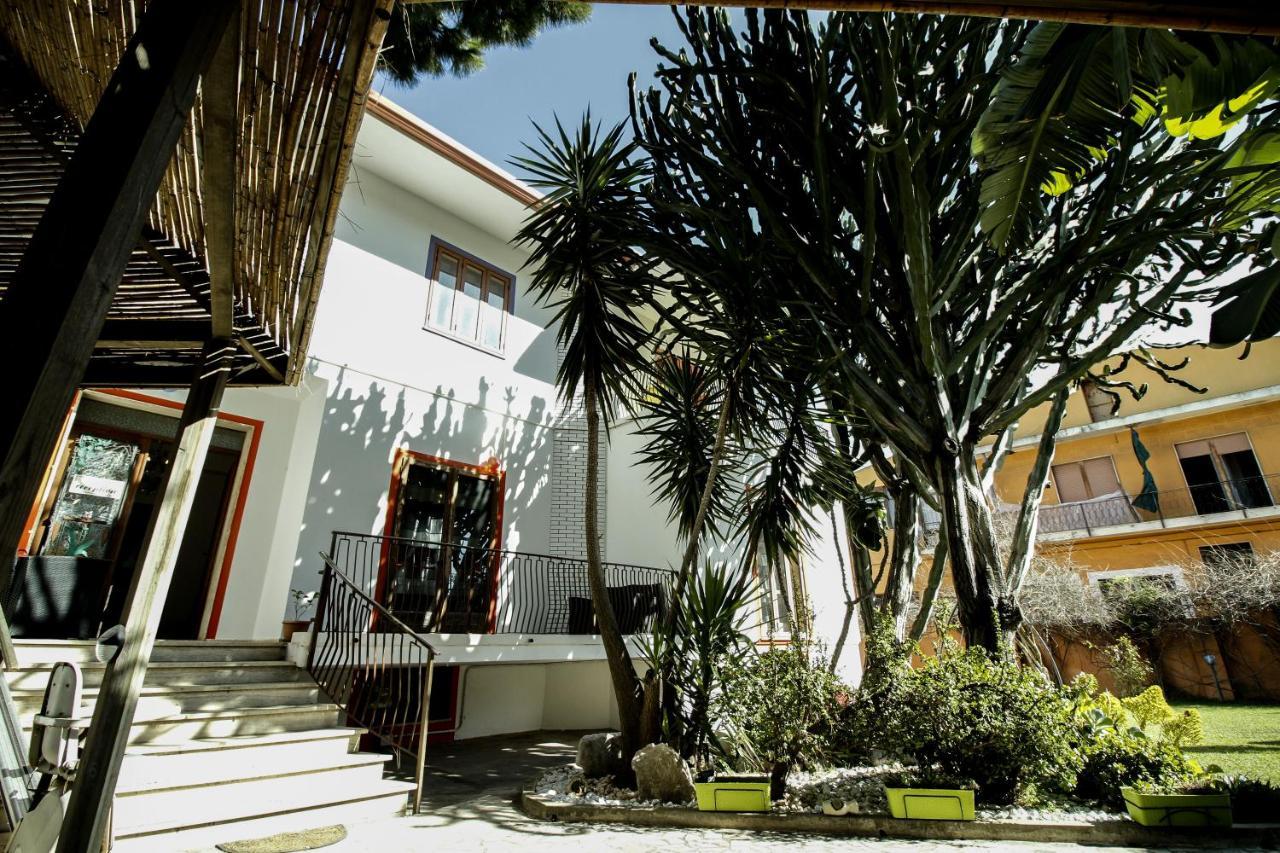 Hotel I Colori Sant'Antioco Exterior photo